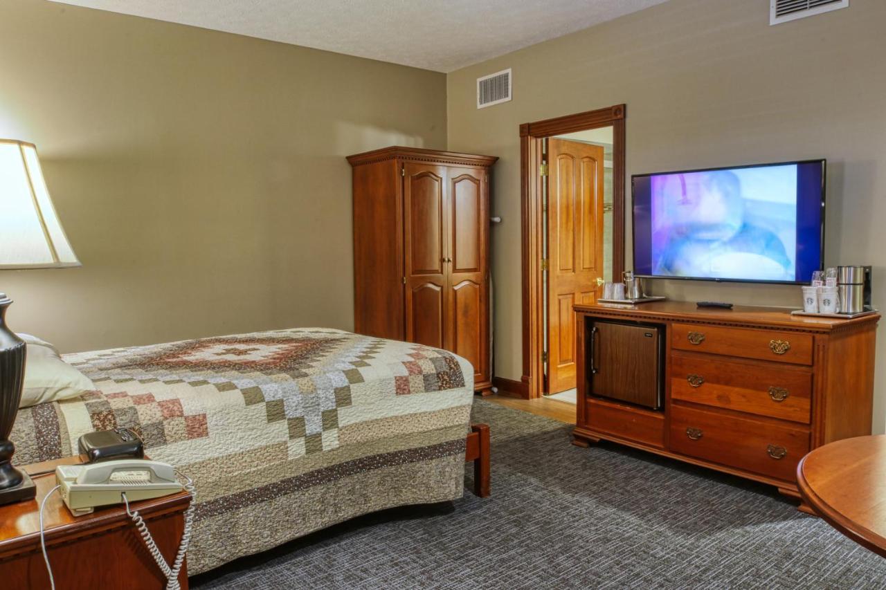 Carlisle Inn Уолнът Крийк Екстериор снимка