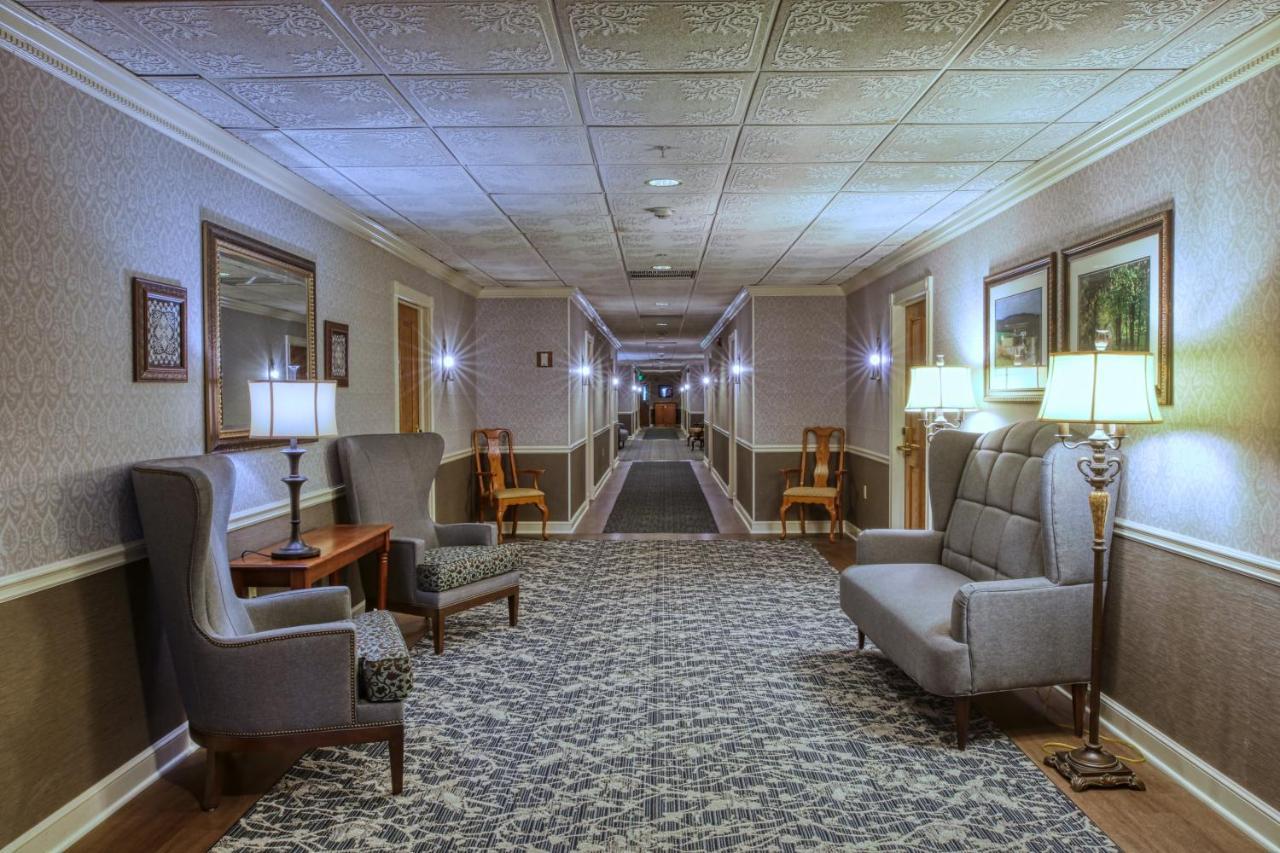 Carlisle Inn Уолнът Крийк Екстериор снимка