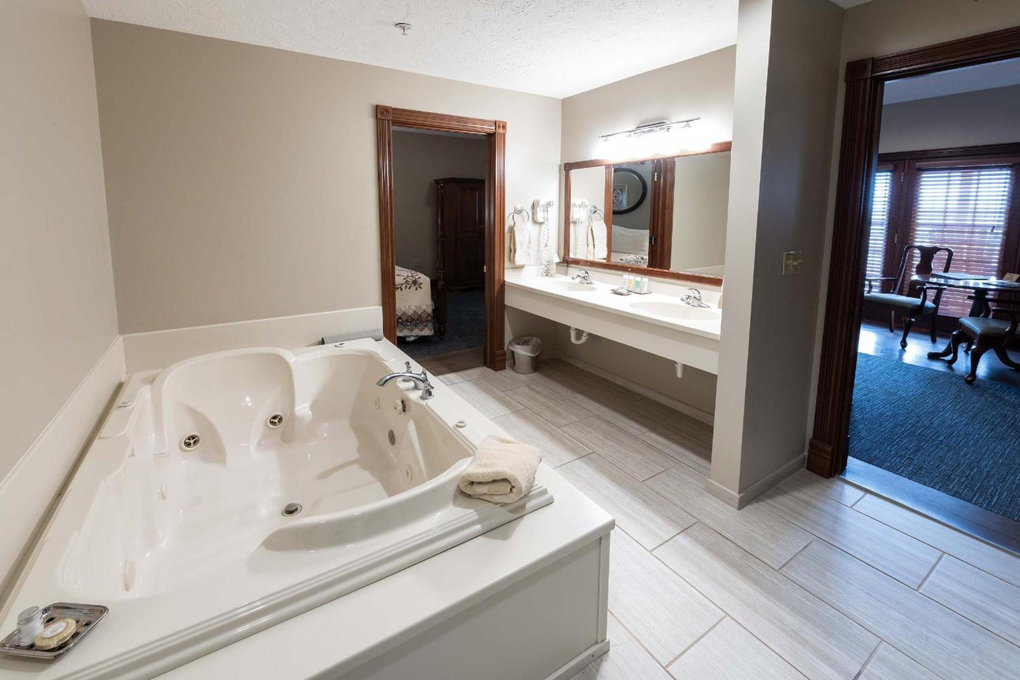 Carlisle Inn Уолнът Крийк Екстериор снимка